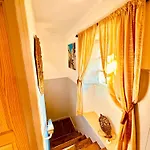 Δωμάτια σε οικογενειακή κατοικία A Casa Da Parrula Σαντιάγο ντε Κομποστέλα