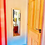 Δωμάτια σε οικογενειακή κατοικία A Casa Da Parrula