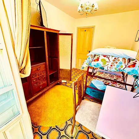 A Casa Da Parrula *