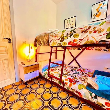 홈스테이 A Casa Da Parrula *