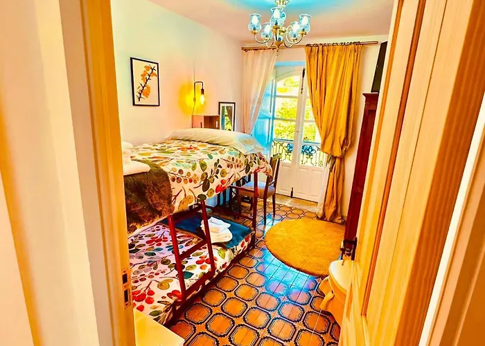 A Casa Da Parrula * Сантьяго-де-Компостела